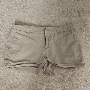 Magellan Outdoors Women's Cargo Shorts - Tan